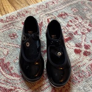 Bloch Black Tap Dance Shoes with Silver Plates